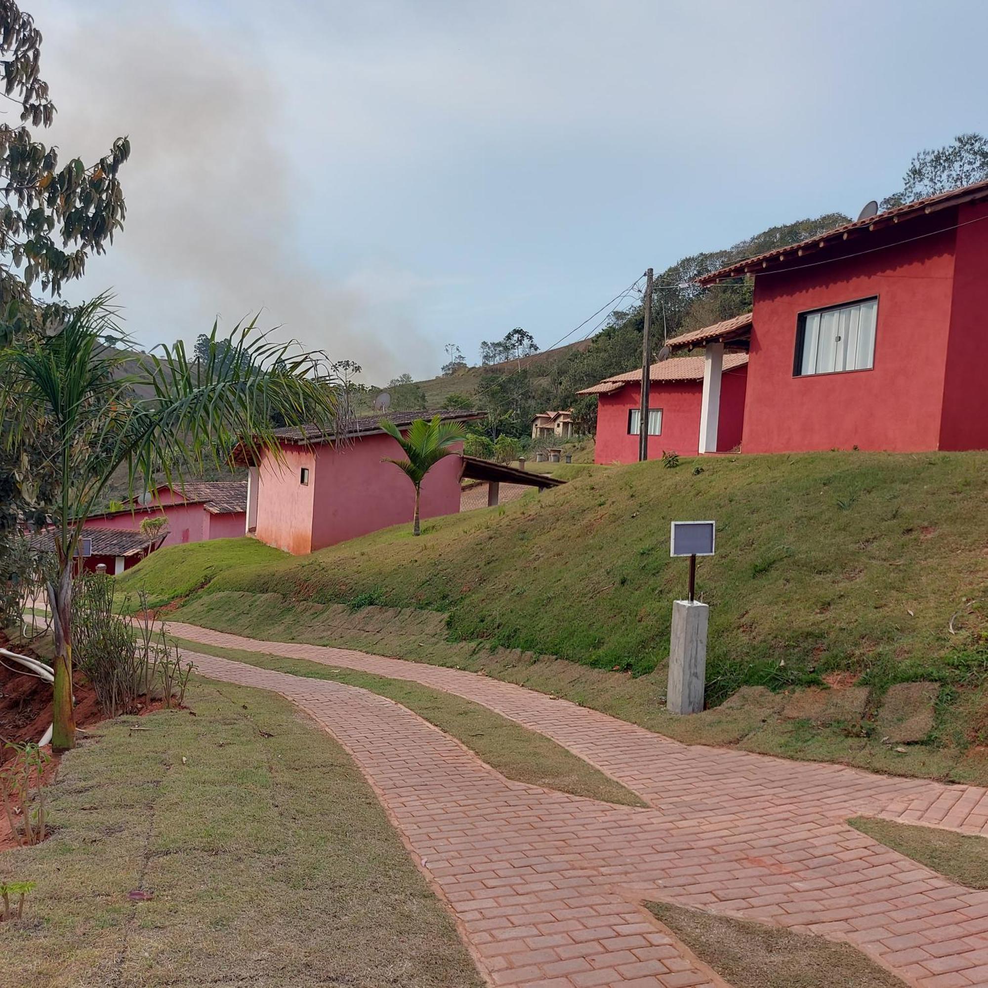 Rancho Das Montanhas Muniz Freire Buitenkant foto